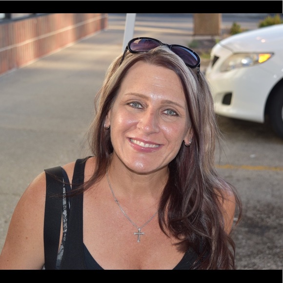 Meet your Posher, Posh - Picture 1 of 1